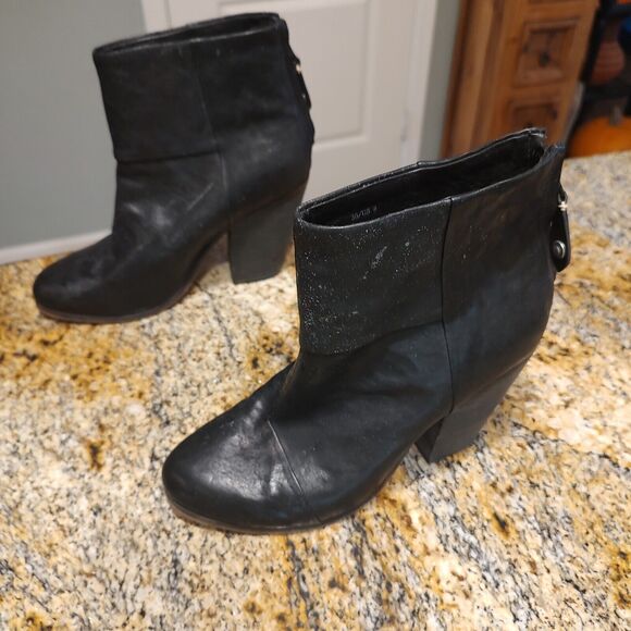 Rag & Bone Newbury Black Leather Ankle Bootie Zip Up Women's Size EU 39 US 8.5 - Picture 4 of 12